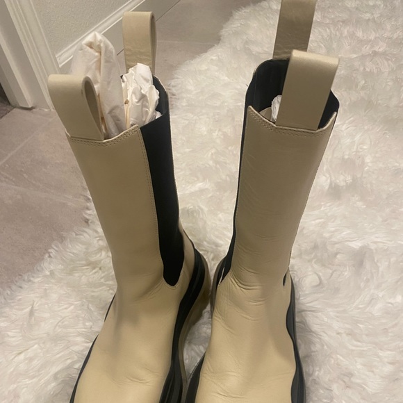 Bottega boots - Picture 2 of 4